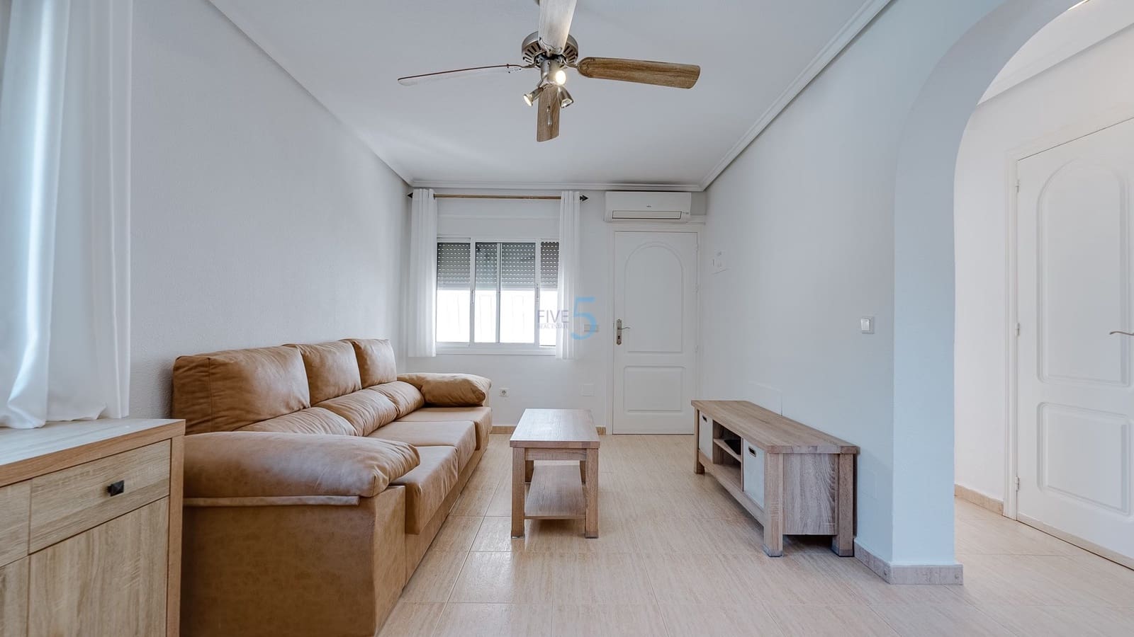 3 chambre Villa/Maison Semi-Mitoyenne à vendre à Ciudad Quesada avec piscine - 239 995 € (Ref: 9201567)