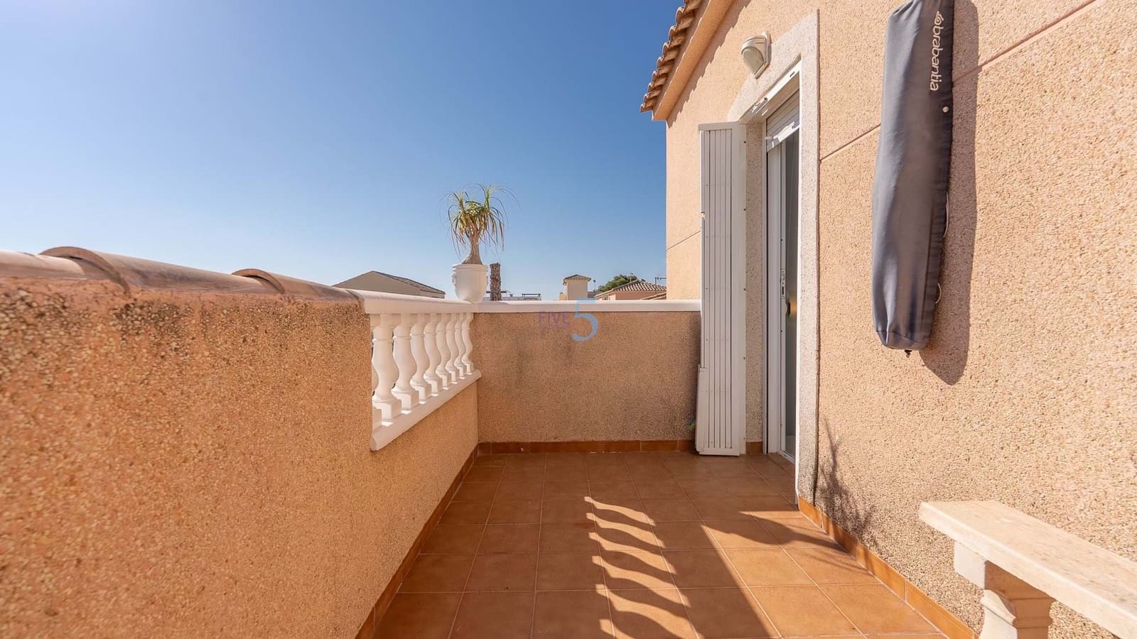 3 chambre Villa/Maison Semi-Mitoyenne à vendre à Ciudad Quesada avec piscine - 239 995 € (Ref: 9201567)