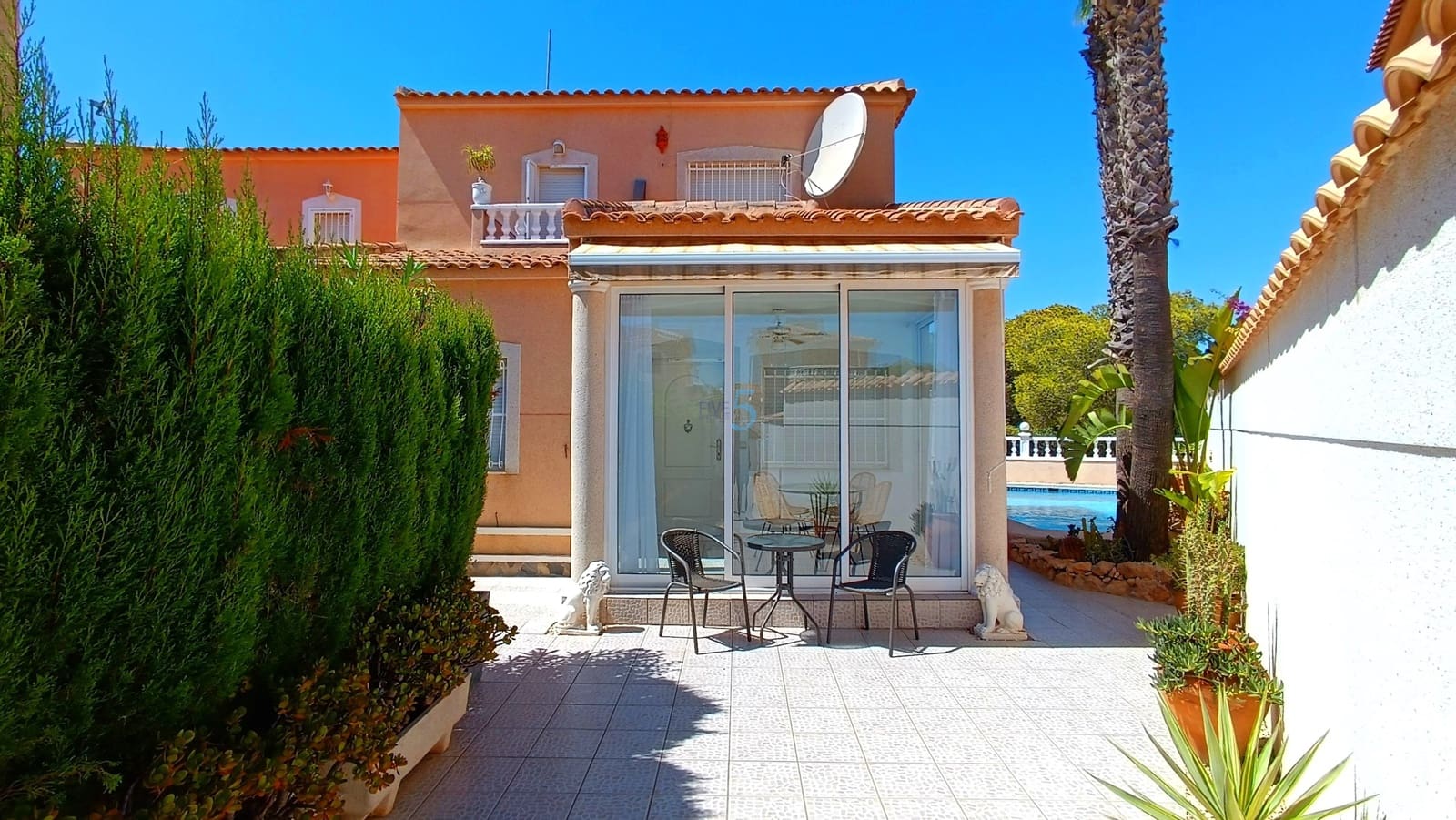 3 chambre Villa/Maison Semi-Mitoyenne à vendre à Ciudad Quesada avec piscine - 239 995 € (Ref: 9201567)