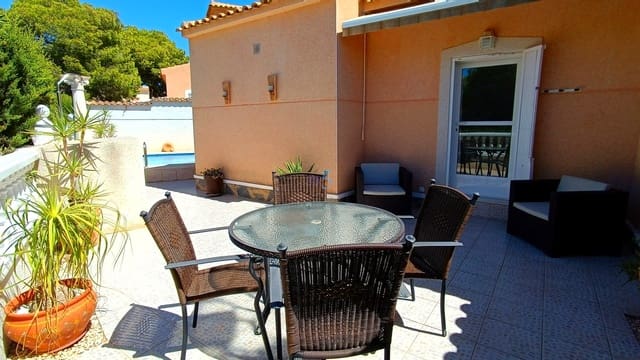 3 quarto Moradia Geminada para venda em Ciudad Quesada, Rojales com piscina - 239 995 € (Ref: 9201567)