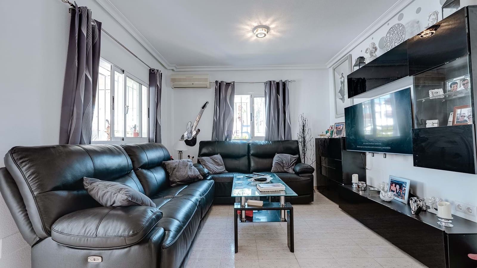 3 soverom Hus til salgs i Playa Flamenca med svømmebasseng garasje - € 319 900 (Ref: 9201568)