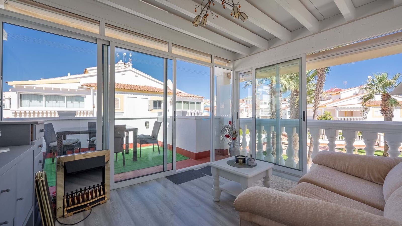 3 soverom Hus til salgs i Playa Flamenca med svømmebasseng garasje - € 319 900 (Ref: 9201568)