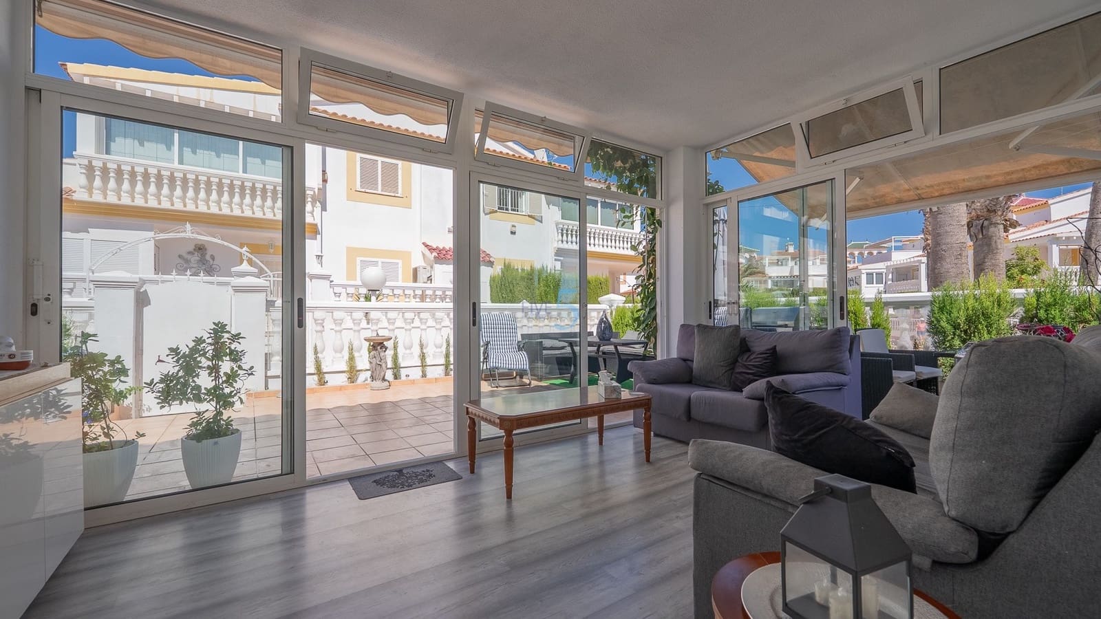 3 soverom Hus til salgs i Playa Flamenca med svømmebasseng garasje - € 319 900 (Ref: 9201568)