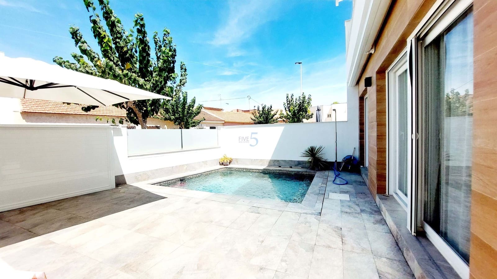 3 bedroom Villa for sale in San Pedro del Pinatar with pool garage - € 399,000 (Ref: 9204898)