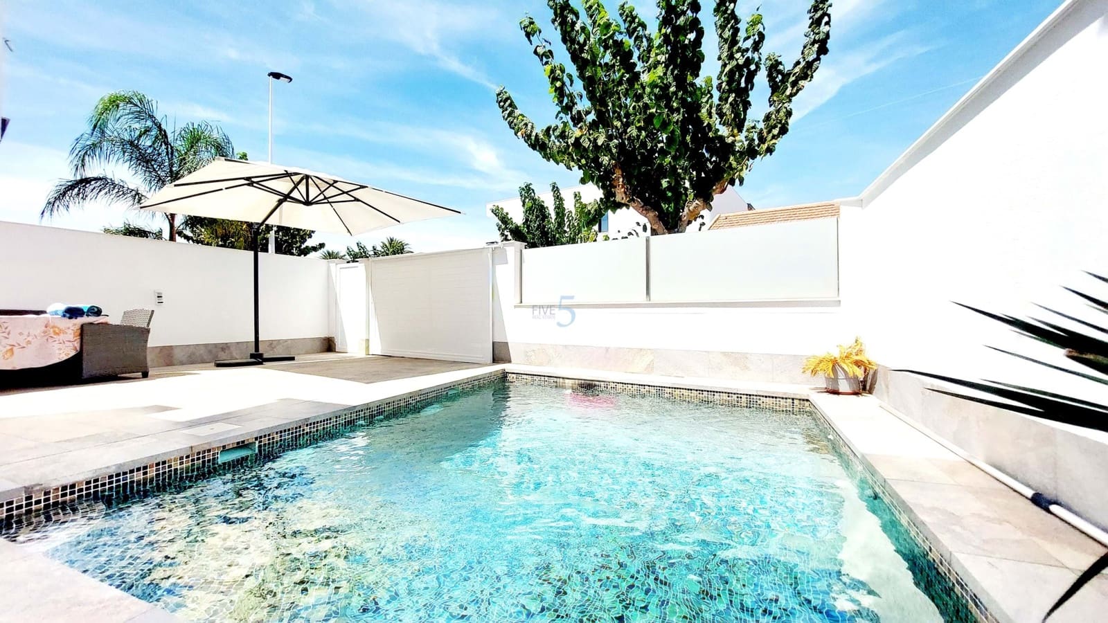 3 bedroom Villa for sale in San Pedro del Pinatar with pool garage - € 399,000 (Ref: 9204898)