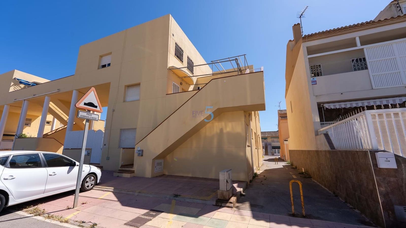 1 bedroom Apartment for sale in Los Alcazares - € 87,000 (Ref: 9204899)