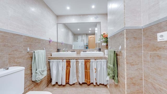 3 soveværelse Lejlighed til salg i Torrevieja - € 189.000 (Ref: 9209295)