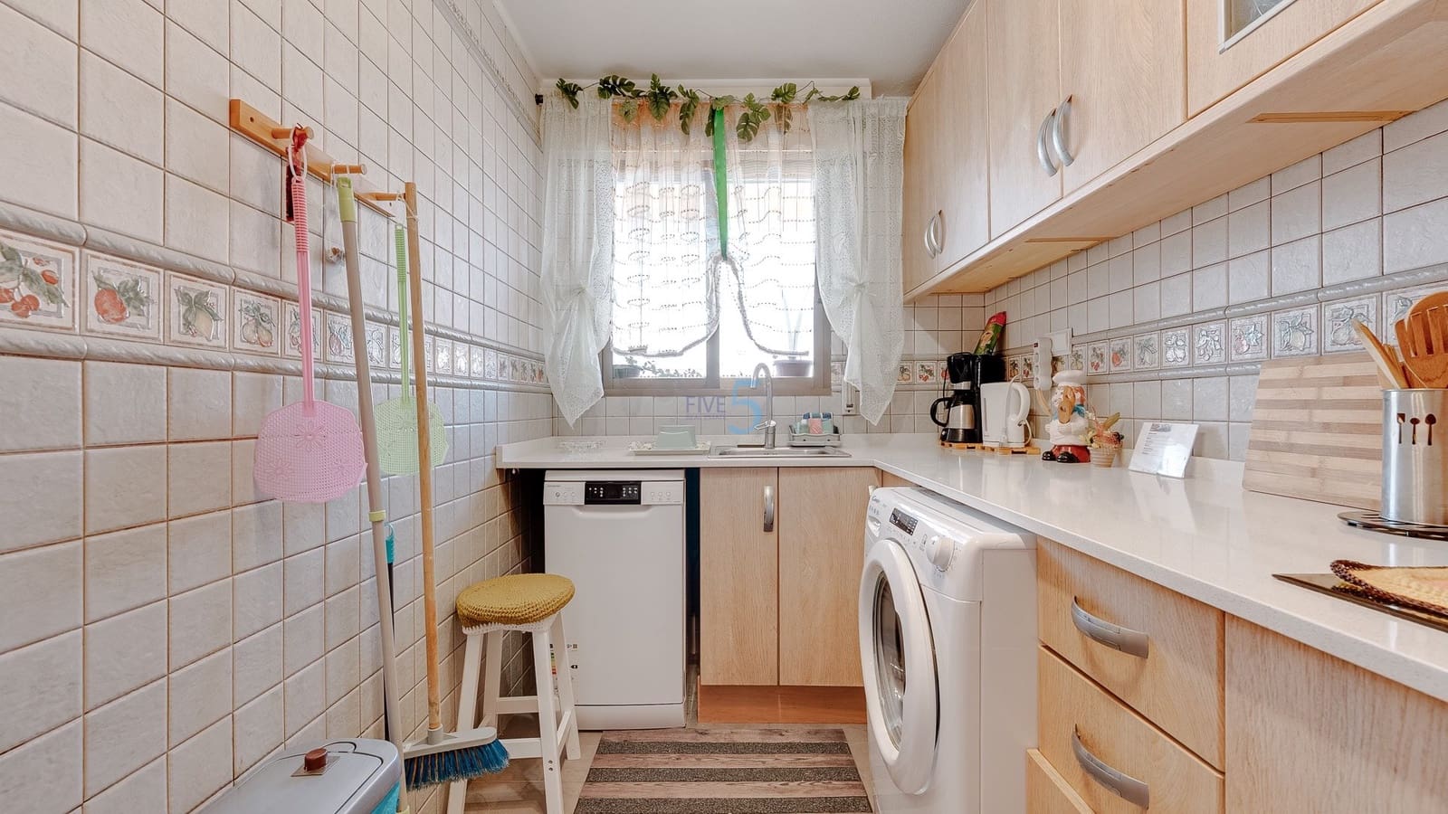 3 soveværelse Lejlighed til salg i Torrevieja - € 189.000 (Ref: 9209295)