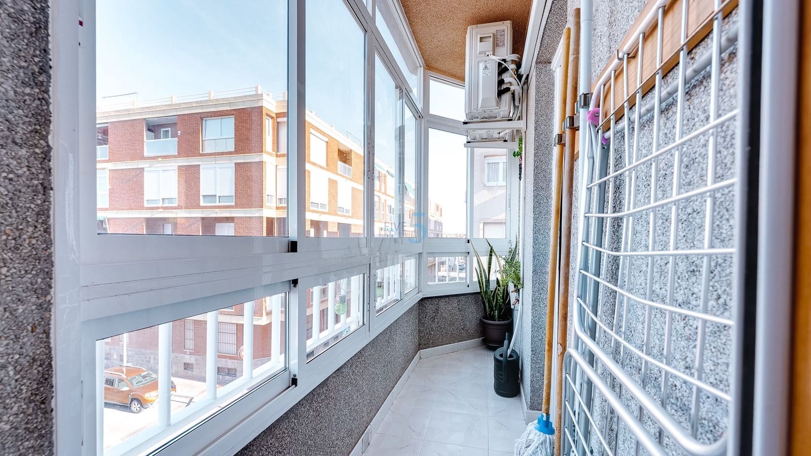 Apartamento de 3 habitaciones en Torrevieja en venta - 179.000 € (Ref: 9209297)