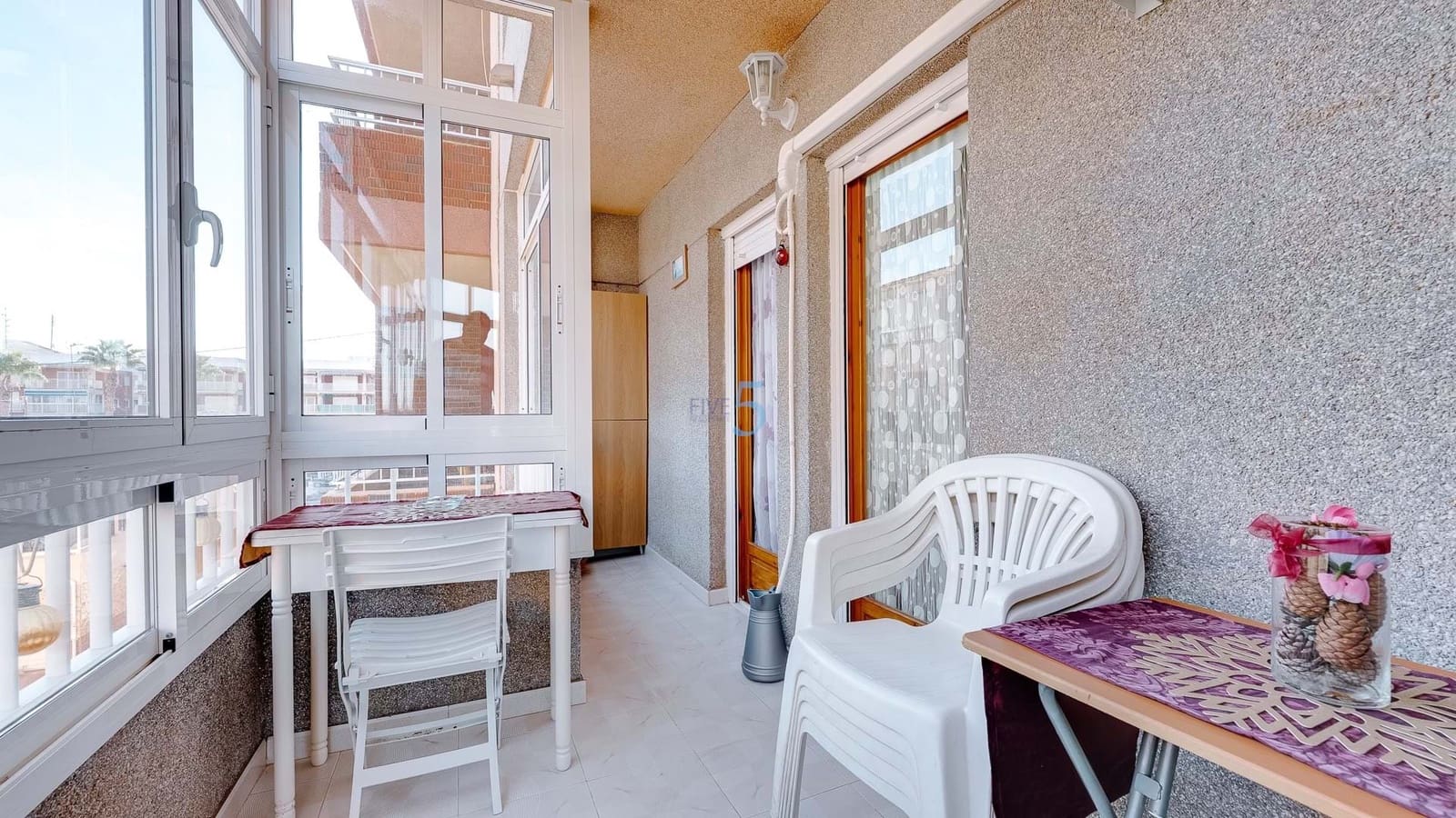 Apartamento de 3 habitaciones en Torrevieja en venta - 179.000 € (Ref: 9209297)