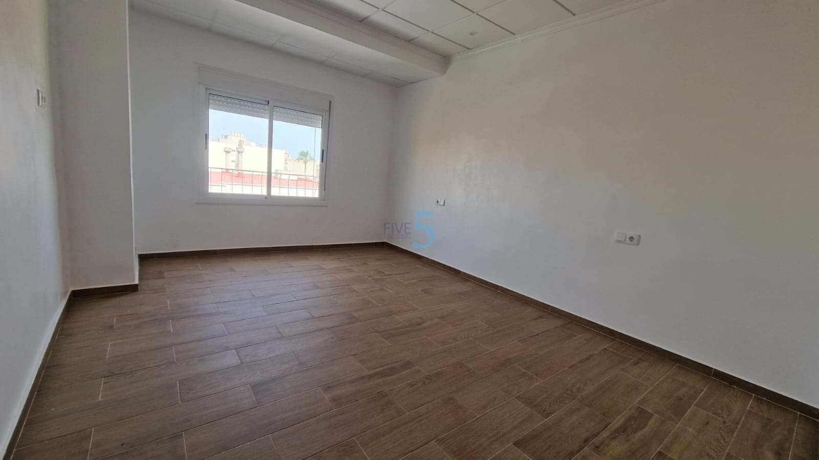 3 slaapkamer Appartement te koop in Almoradi - € 85.000 (Ref: 9216334)