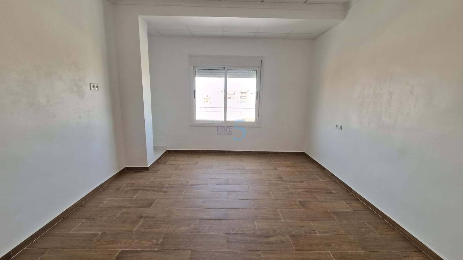 3 slaapkamer Appartement te koop in Almoradi - € 85.000 (Ref: 9216334)