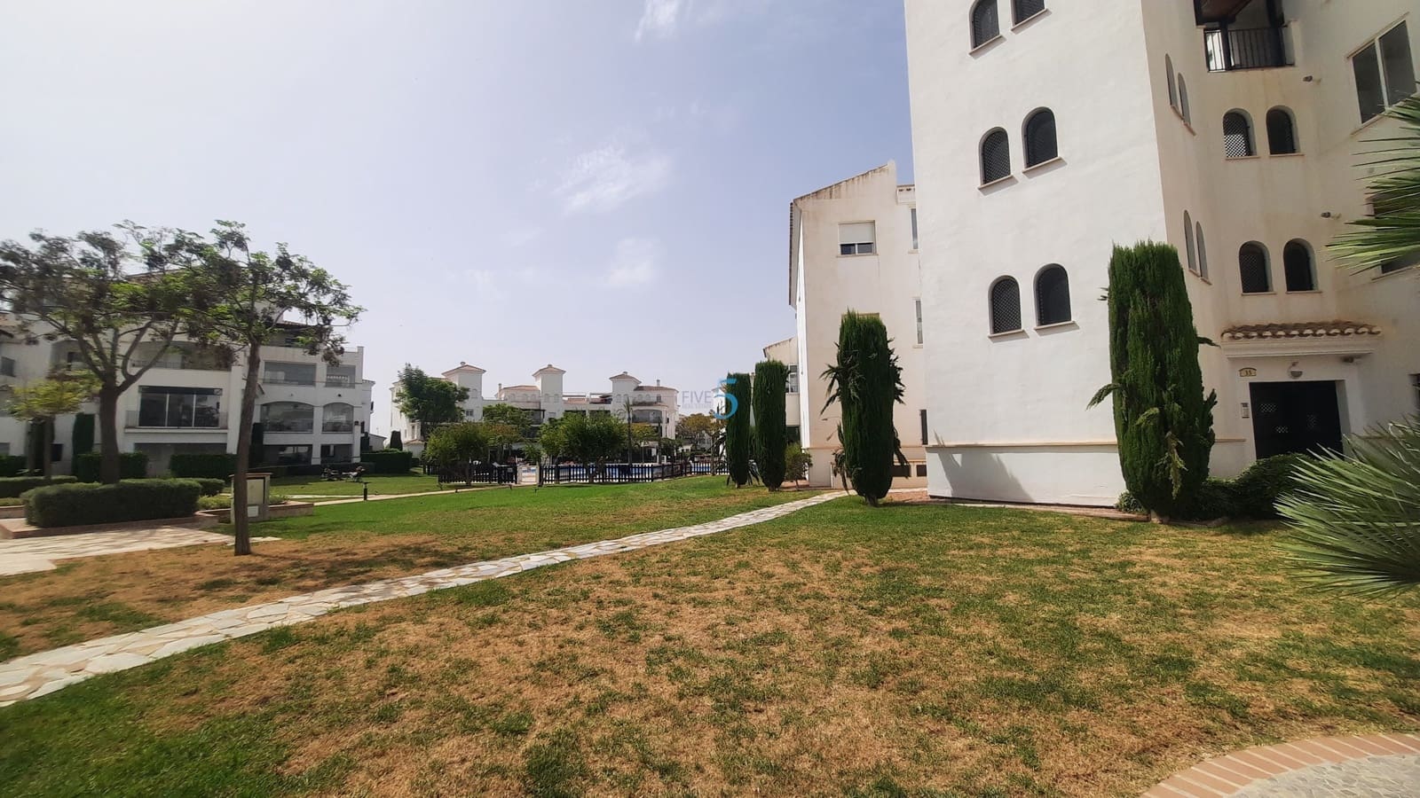 2 soveværelse Lejlighed til salg i La Torre Golf Resort med swimmingpool garage - € 139.000 (Ref: 9216335)