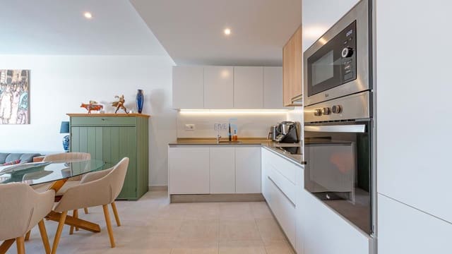 Chalet de 3 habitaciones en San Pedro del Pinatar en venta con piscina - 329.000 € (Ref: 9217796)