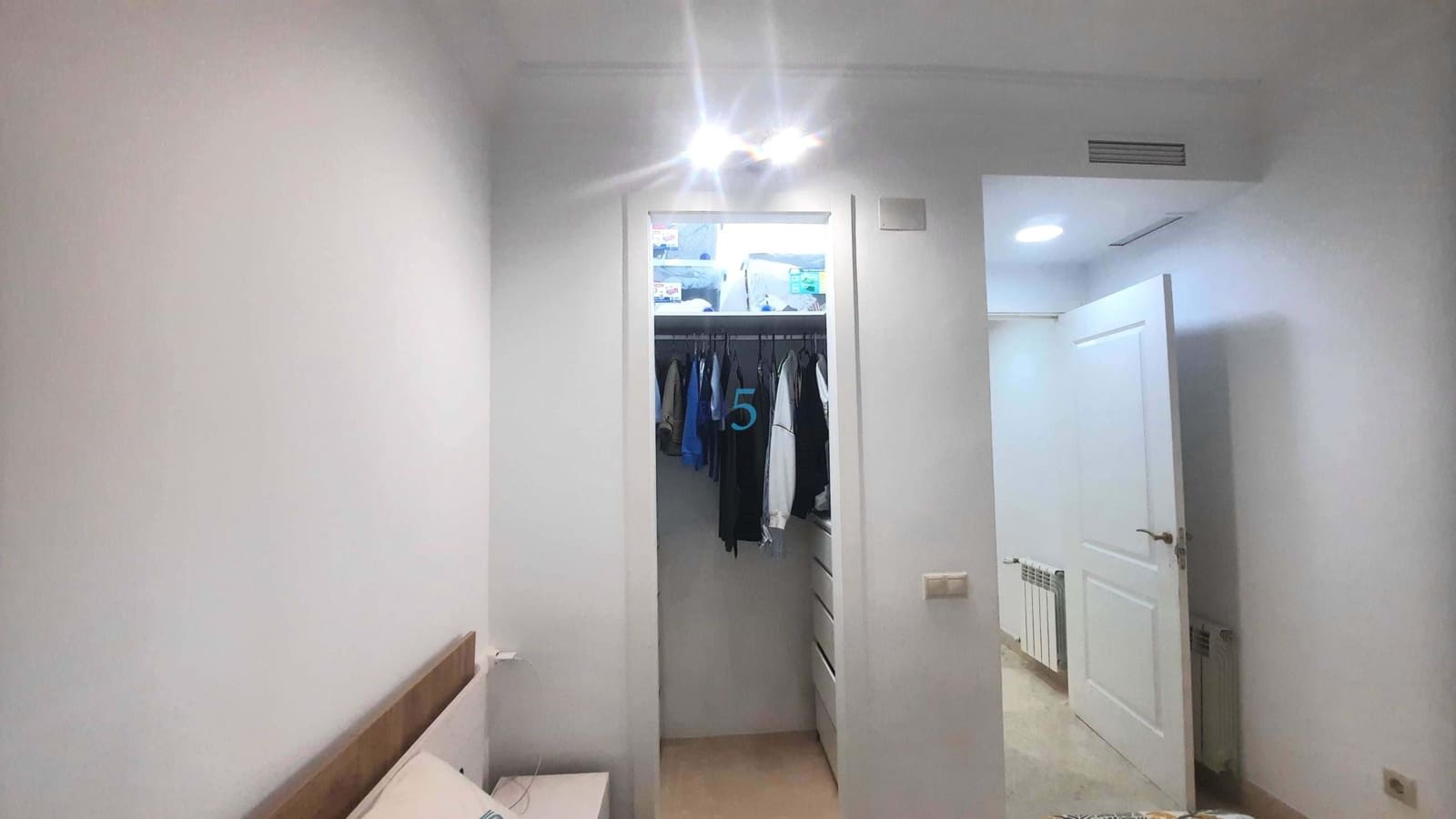 2 soverom Leilighet til salgs i Roda med svømmebasseng garasje - € 175 000 (Ref: 9217797)