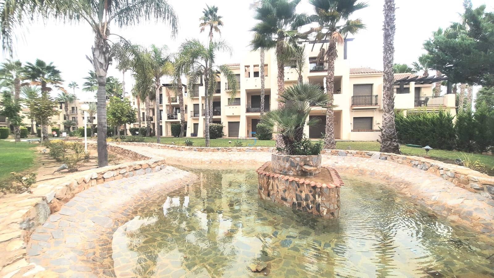 2 soverom Leilighet til salgs i Roda med svømmebasseng garasje - € 175 000 (Ref: 9217797)