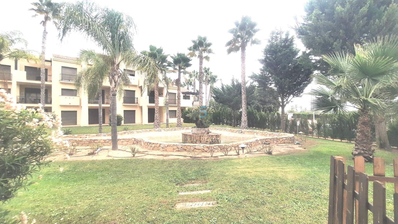 2 soverom Leilighet til salgs i Roda med svømmebasseng garasje - € 175 000 (Ref: 9217797)