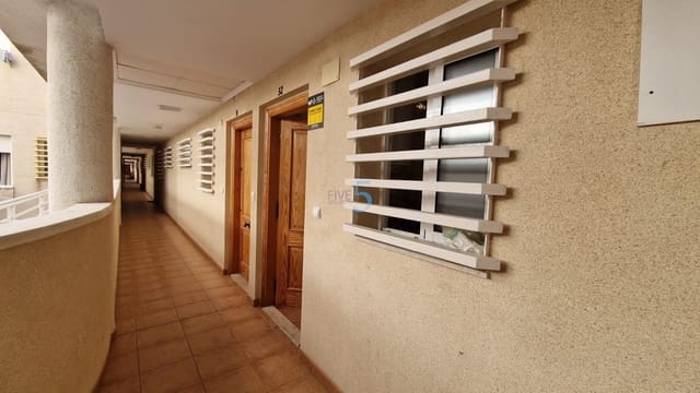 2 soverom Leilighet til salgs i Torrevieja med garasje - € 155 000 (Ref: 9219320)