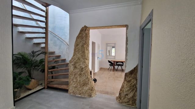 5 bedroom Villa for sale in Ciudad Quesada, Rojales with pool garage - € 475,000 (Ref: 9219599)