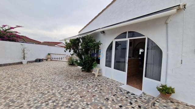 5 bedroom Villa for sale in Ciudad Quesada, Rojales with pool garage - € 475,000 (Ref: 9219599)