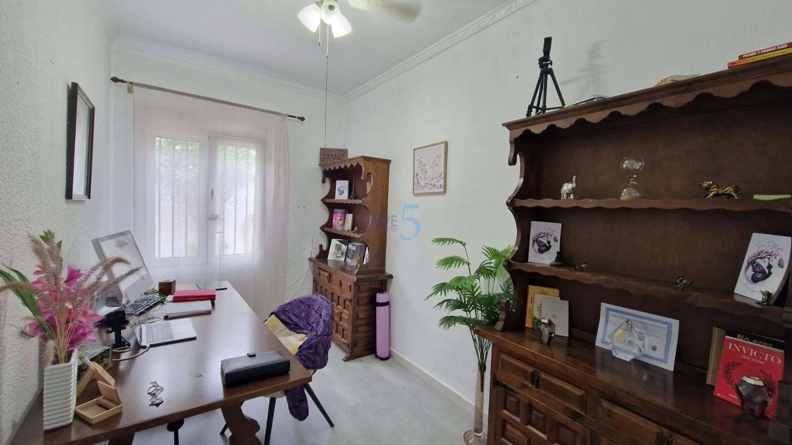 5 makuuhuone Huvila myytävänä paikassa Ciudad Quesada mukana uima-altaan 
autotalli - 475 000 € (Ref: 9219599)