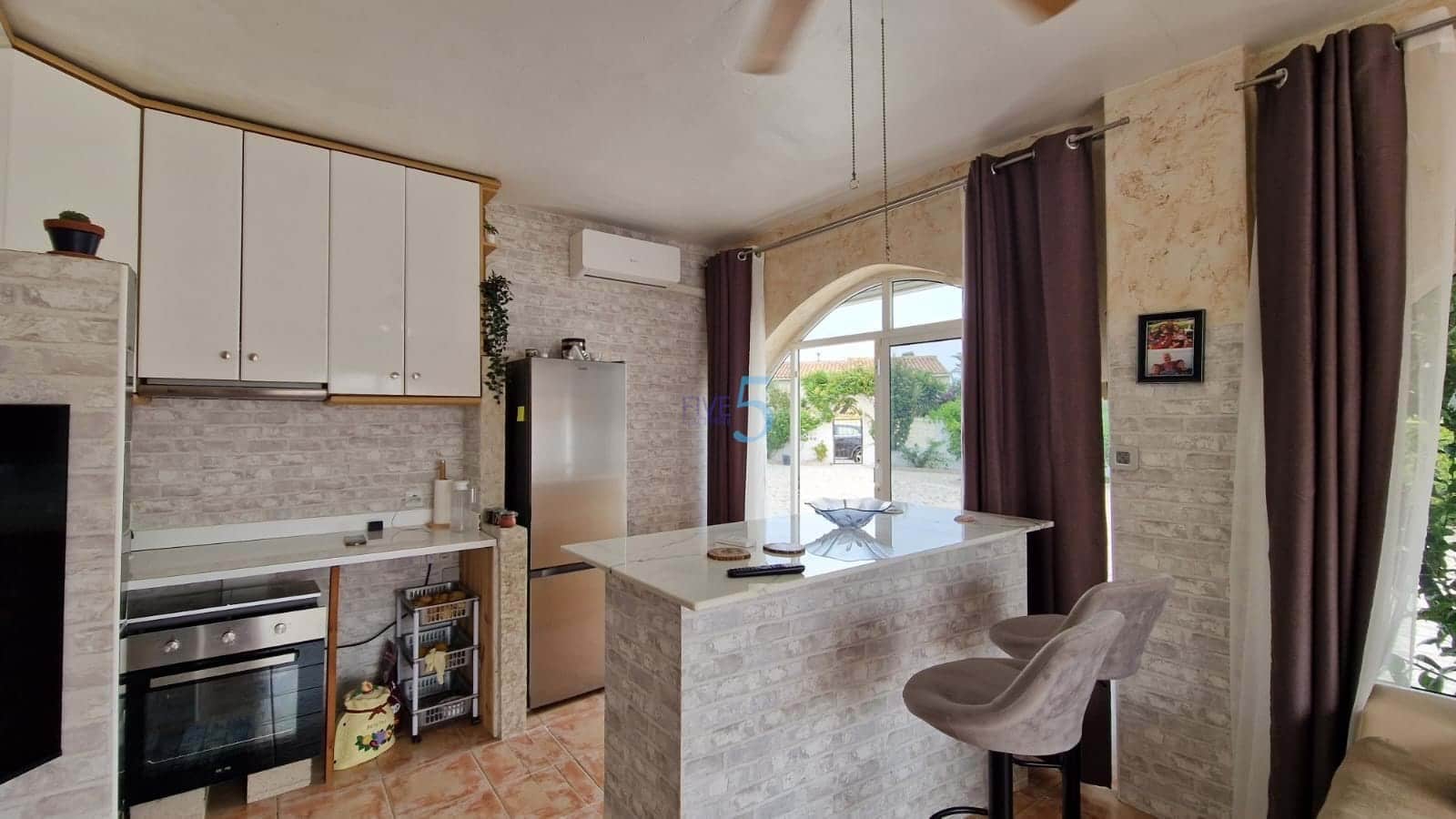 5 makuuhuone Huvila myytävänä paikassa Ciudad Quesada mukana uima-altaan 
autotalli - 475 000 € (Ref: 9219599)