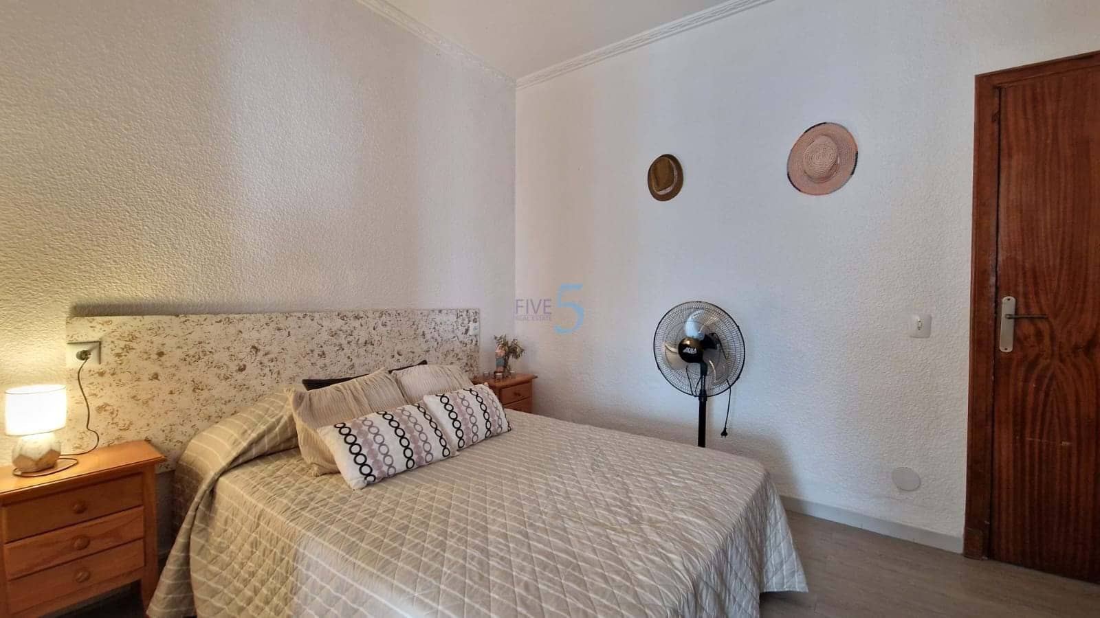 5 makuuhuone Huvila myytävänä paikassa Ciudad Quesada mukana uima-altaan 
autotalli - 475 000 € (Ref: 9219599)