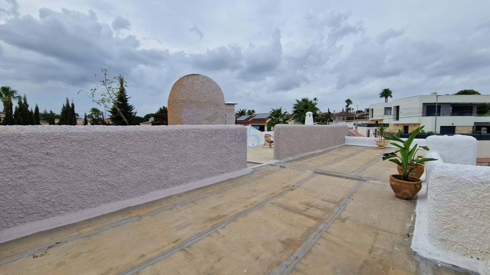 5 makuuhuone Huvila myytävänä paikassa Ciudad Quesada mukana uima-altaan 
autotalli - 475 000 € (Ref: 9219599)