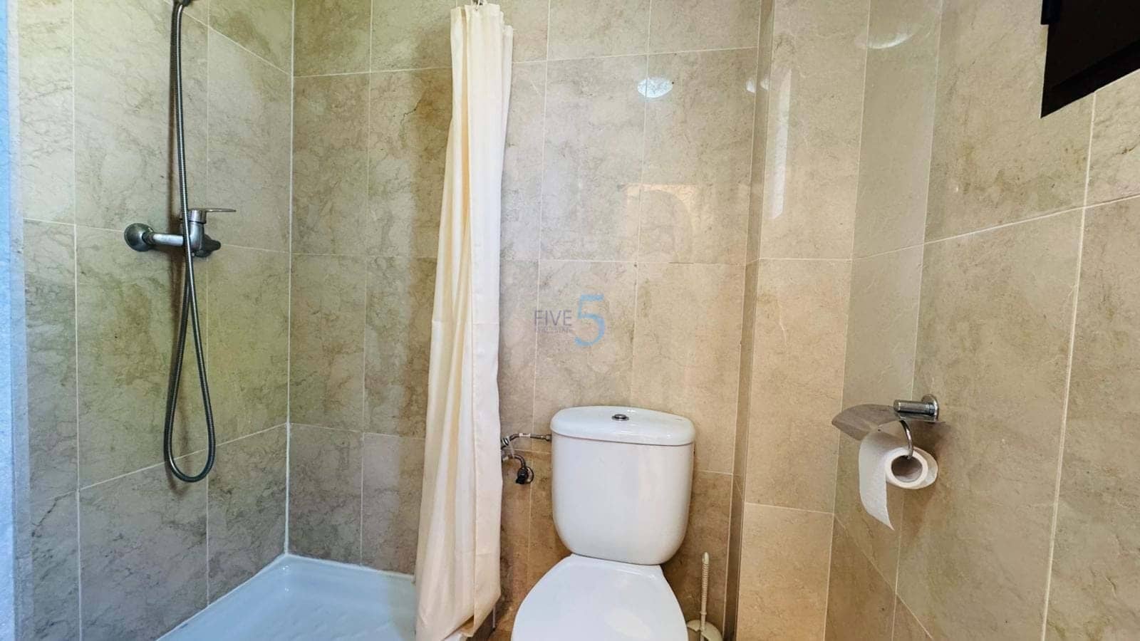 3 soverom Leilighet til salgs i Las Ramblas Golf med svømmebasseng garasje - € 219 995 (Ref: 9219601)