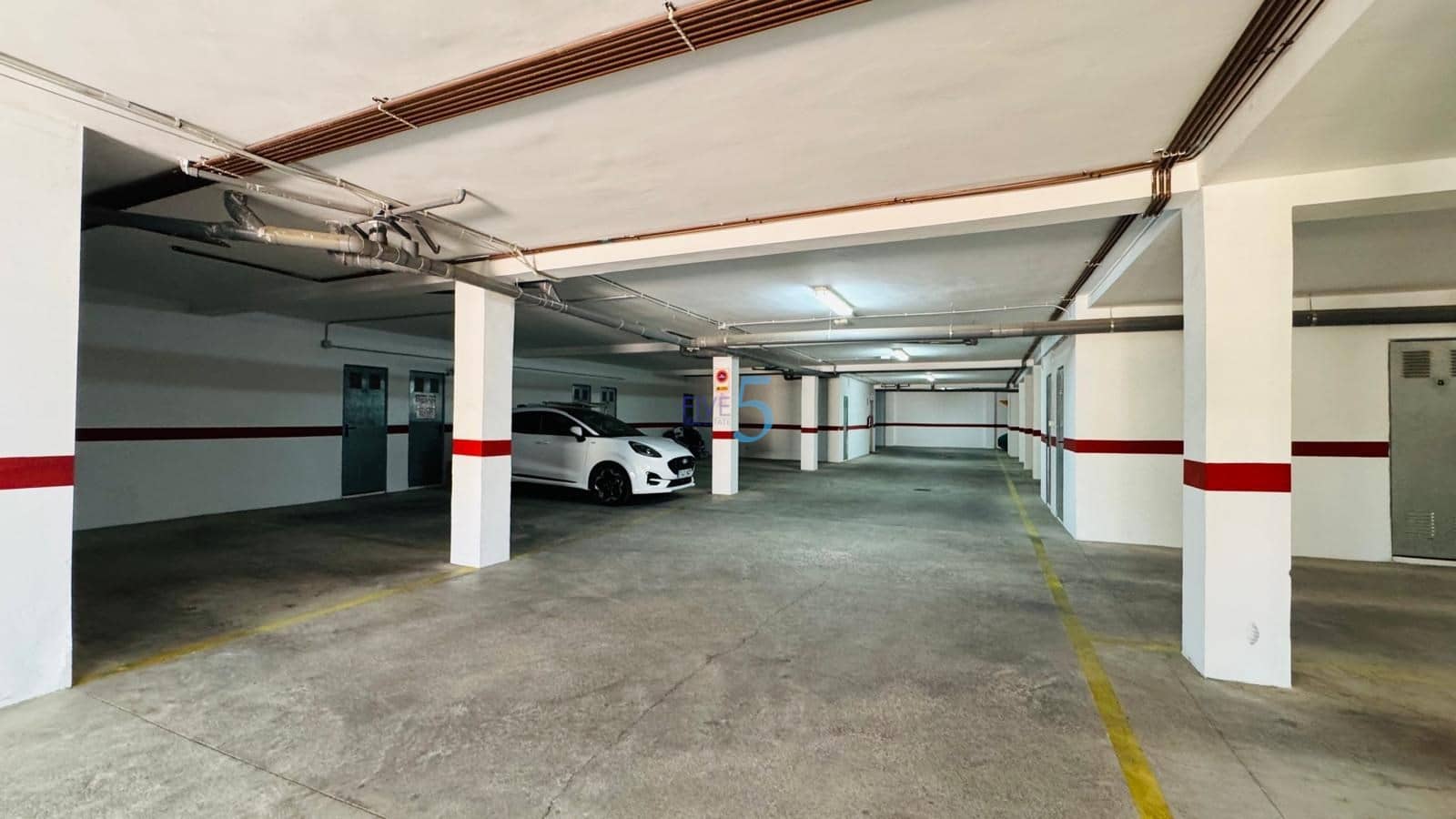 3 soverom Leilighet til salgs i Las Ramblas Golf med svømmebasseng garasje - € 219 995 (Ref: 9219601)