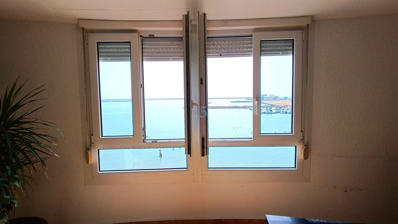 3 soveværelse Lejlighed til salg i Torrevieja med garage - € 390.000 (Ref: 9220497)