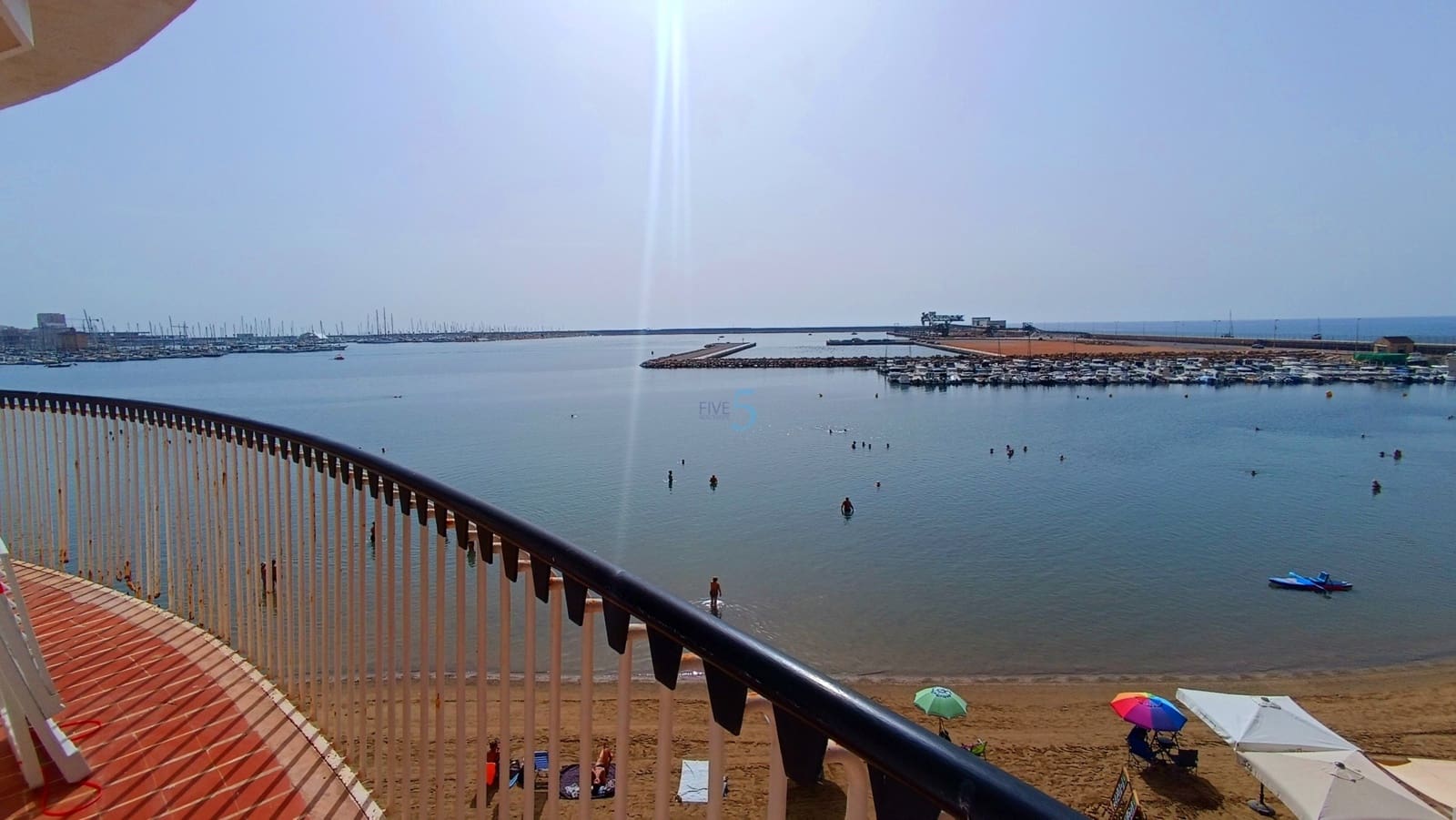 3 soveværelse Lejlighed til salg i Torrevieja med garage - € 390.000 (Ref: 9220497)