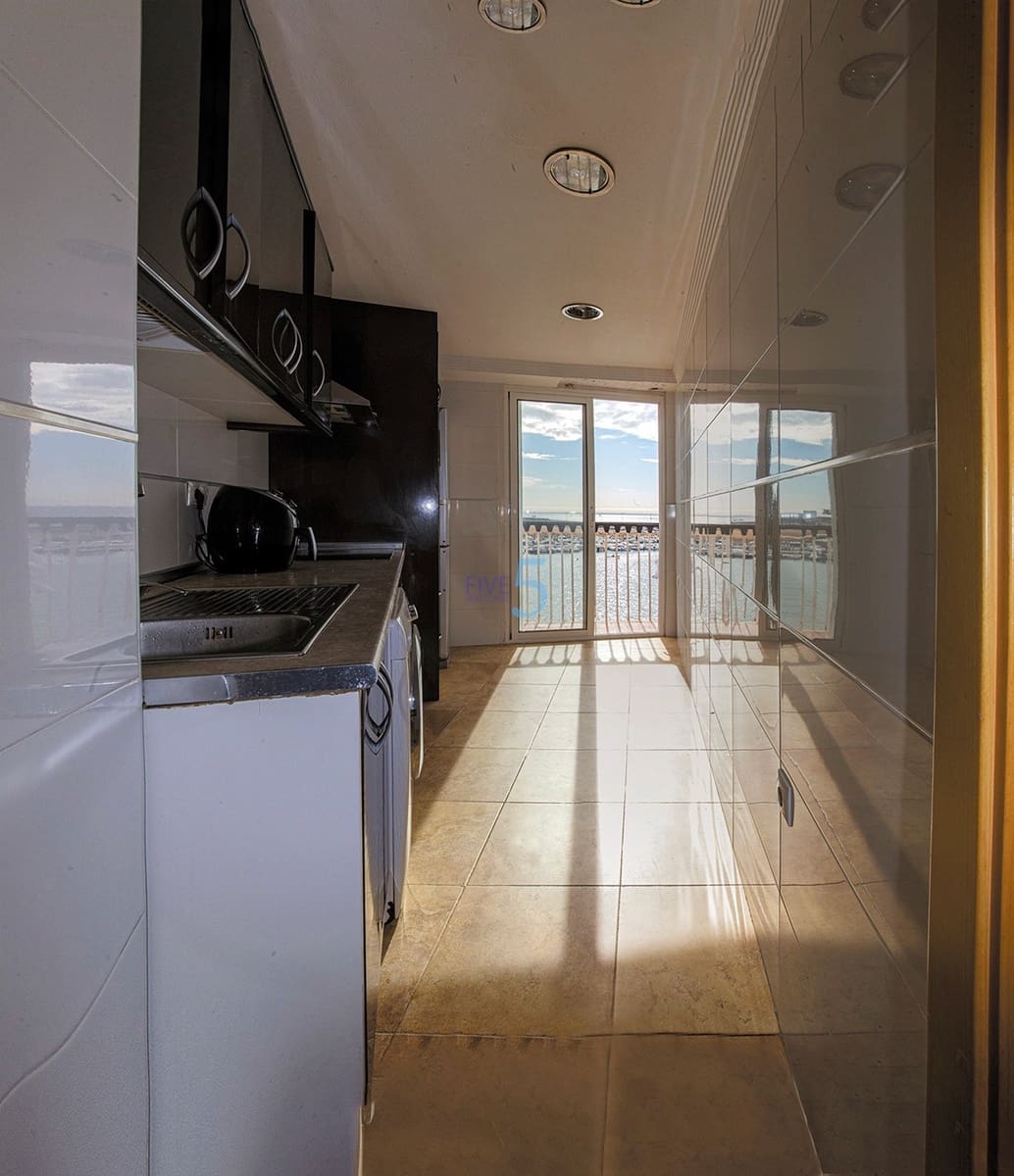 3 soveværelse Lejlighed til salg i Torrevieja med garage - € 390.000 (Ref: 9220497)