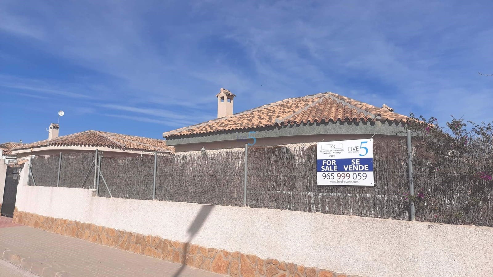 3 slaapkamer Villa te koop in Gea y Truyols met zwembad garage - € 269.995 (Ref: 9221445)