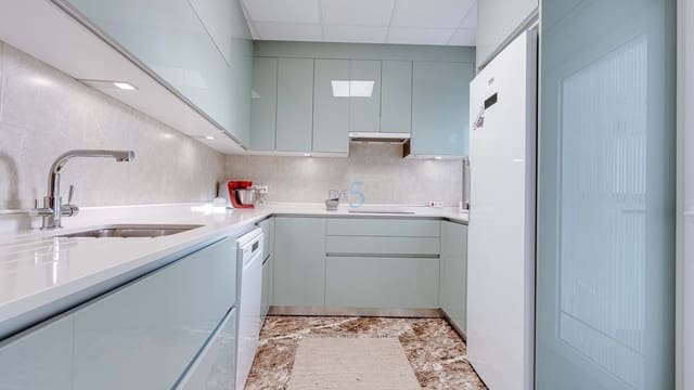 5 makuuhuone Huvila myytävänä paikassa San Fulgencio mukana uima-altaan 
autotalli - 349 999 € (Ref: 9228051)