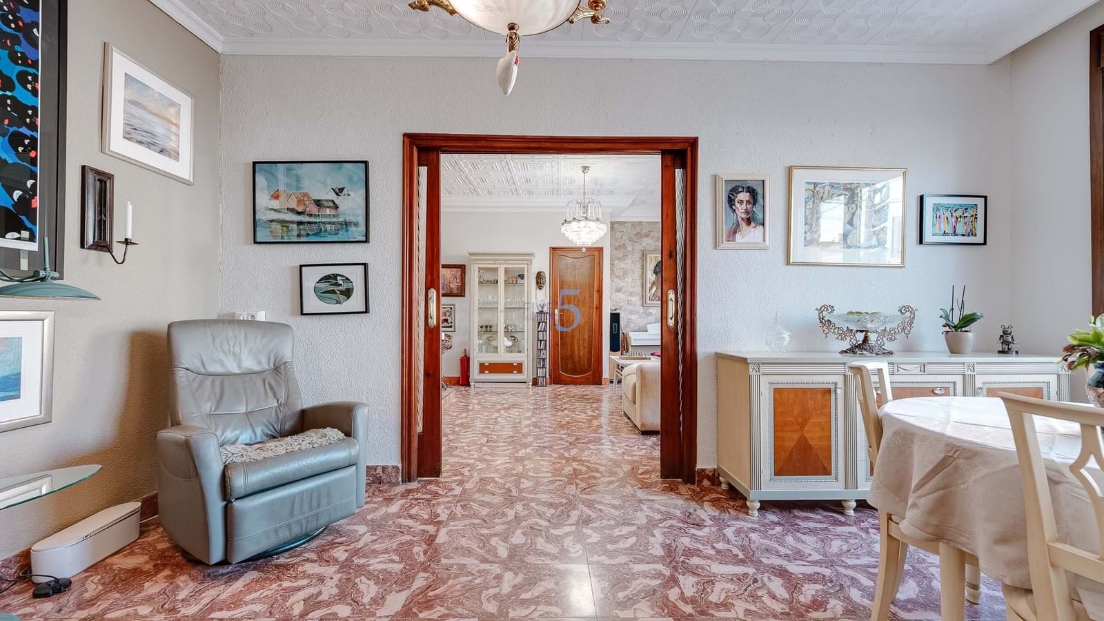 5 bedroom Villa for sale in San Fulgencio with pool garage - € 349,999 (Ref: 9228051)