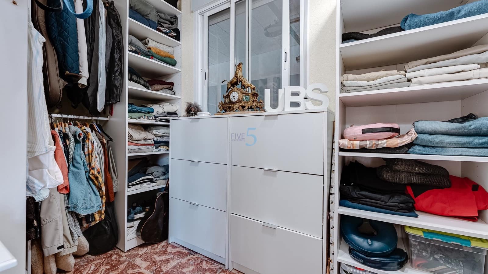 5 bedroom Villa for sale in San Fulgencio with pool garage - € 349,999 (Ref: 9228051)