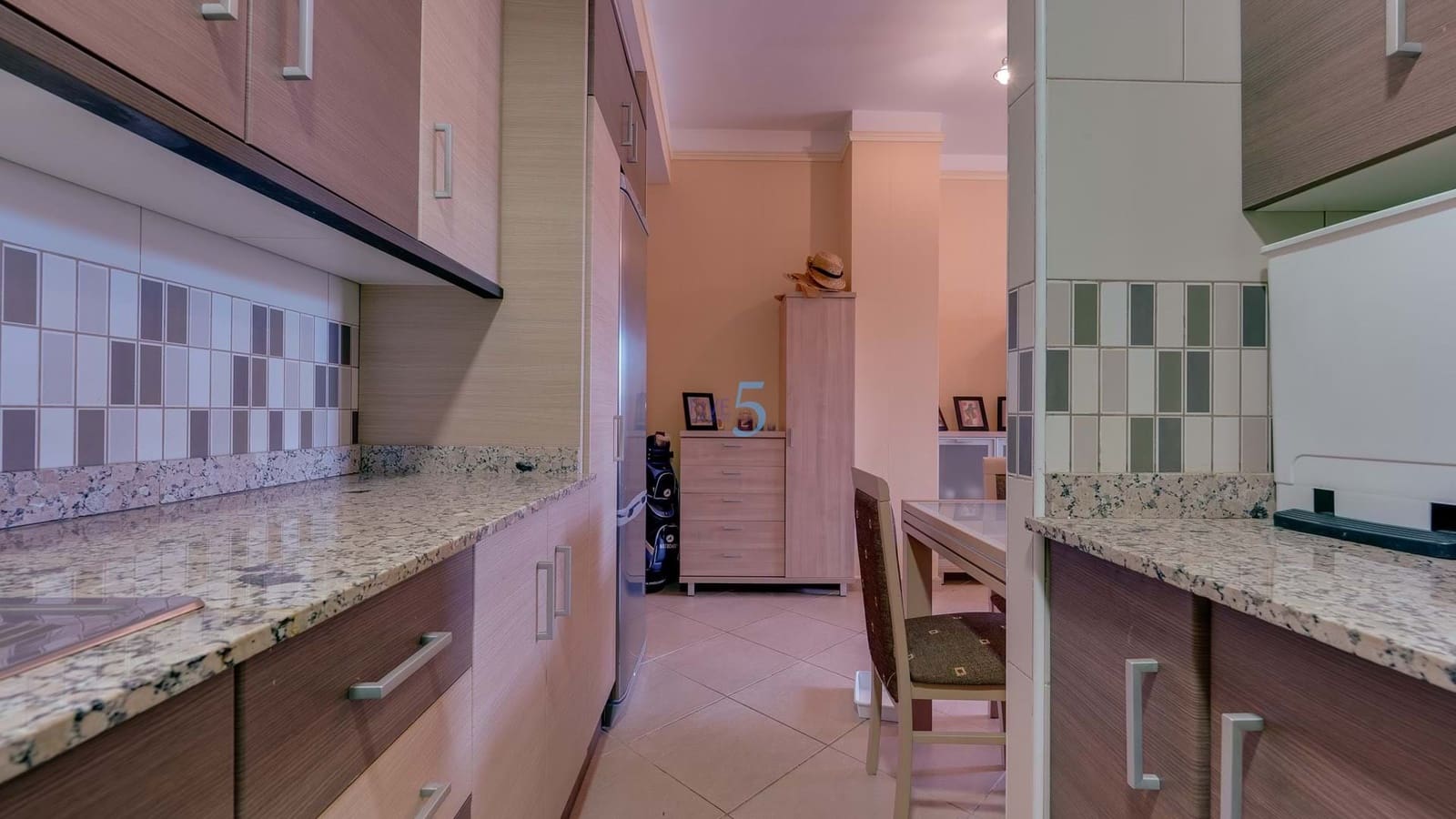 2 soveværelse Lejlighed til salg i Formentera del Segura med swimmingpool - € 99.999 (Ref: 9235492)