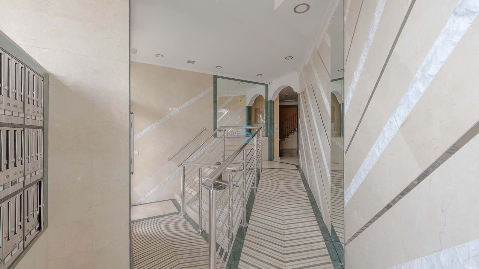 2 soveværelse Lejlighed til salg i Formentera del Segura med swimmingpool - € 99.999 (Ref: 9235492)