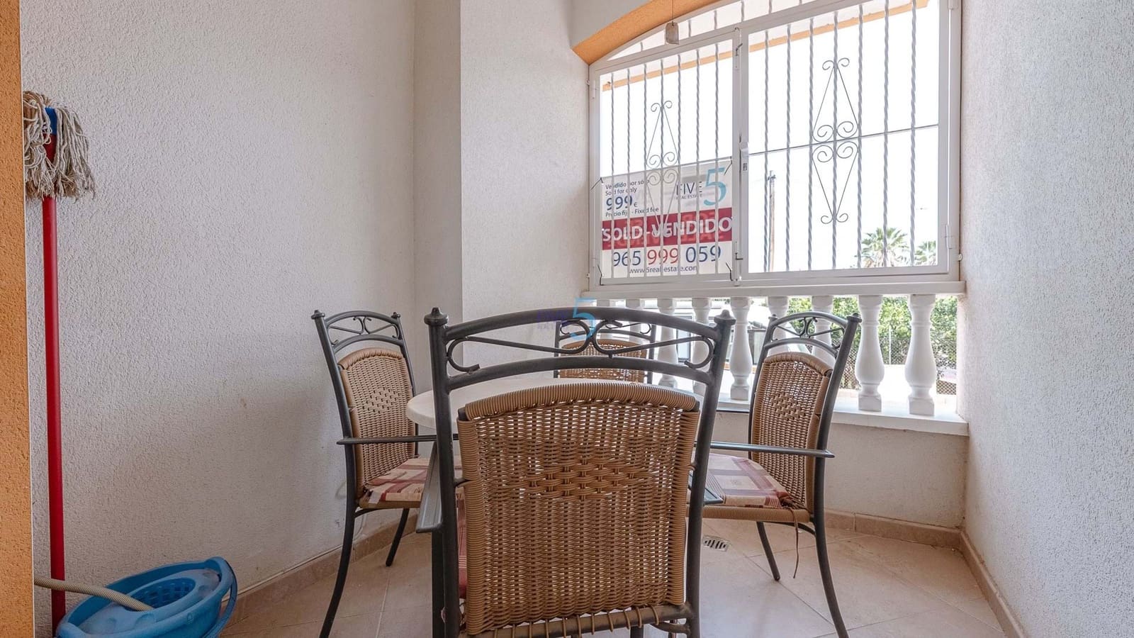 2 soveværelse Lejlighed til salg i Formentera del Segura med swimmingpool - € 99.999 (Ref: 9235492)