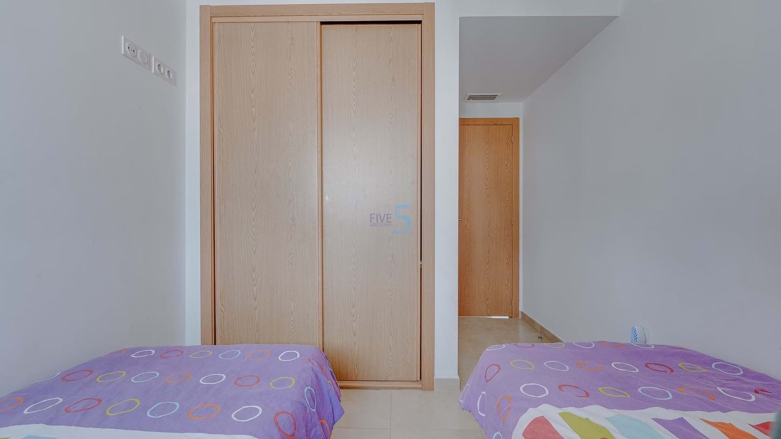 Apartamento de 2 habitaciones en Villamartin en venta con piscina garaje - 224.900 € (Ref: 9240918)