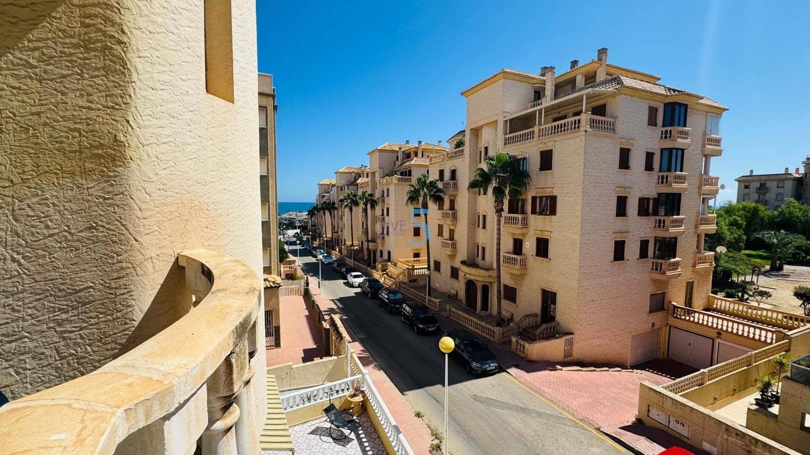 3 bedroom Apartment for sale in Guardamar del Segura with pool - € 210,000 (Ref: 9242366)