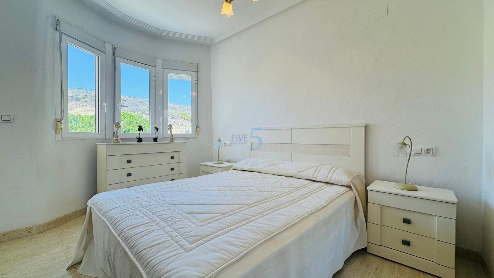 3 bedroom Apartment for sale in Guardamar del Segura with pool - € 210,000 (Ref: 9242366)