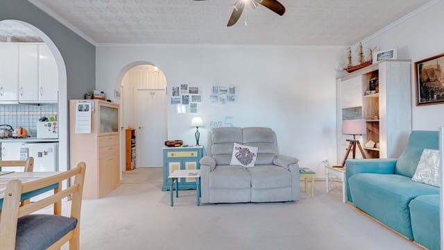 2 makuuhuone Huvila myytävänä paikassa Torrevieja - 225 000 € (Ref: 9244502)