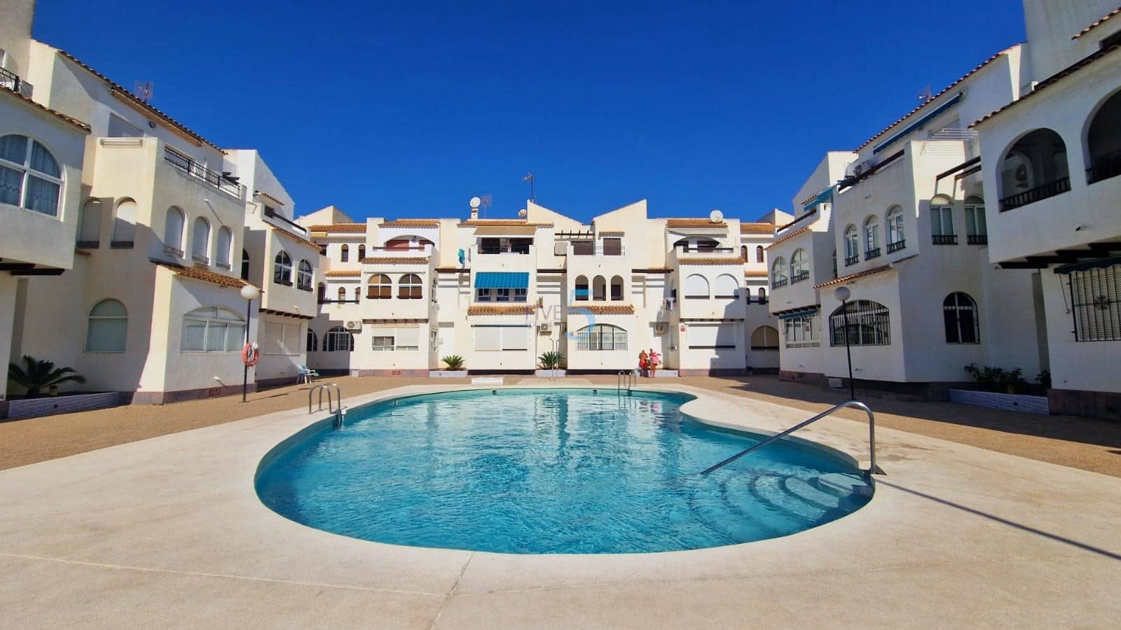 1 soverom Leilighet til salgs i Torrevieja med svømmebasseng - € 119 999 (Ref: 9245602)