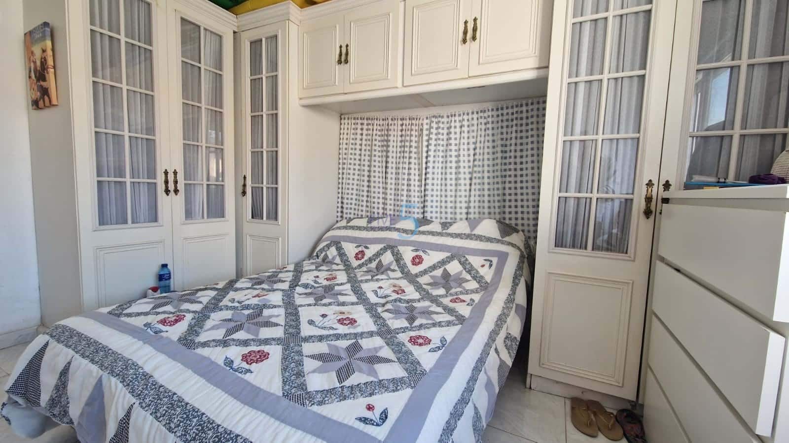 1 soverom Leilighet til salgs i Torrevieja med svømmebasseng - € 119 999 (Ref: 9245602)