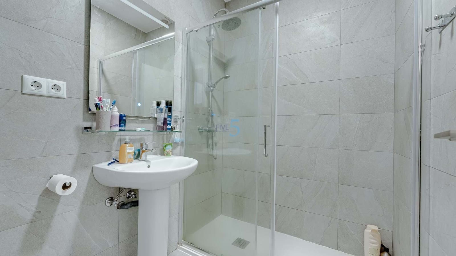 2 chambre Maison de Ville à vendre à Torrevieja avec piscine - 165 000 € (Ref: 9245775)