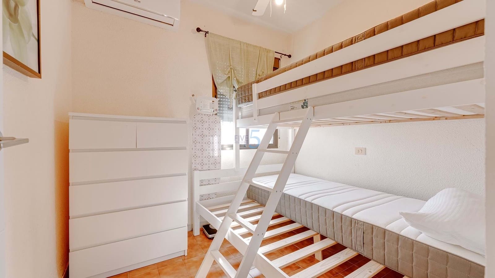 2 chambre Maison de Ville à vendre à Torrevieja avec piscine - 165 000 € (Ref: 9245775)