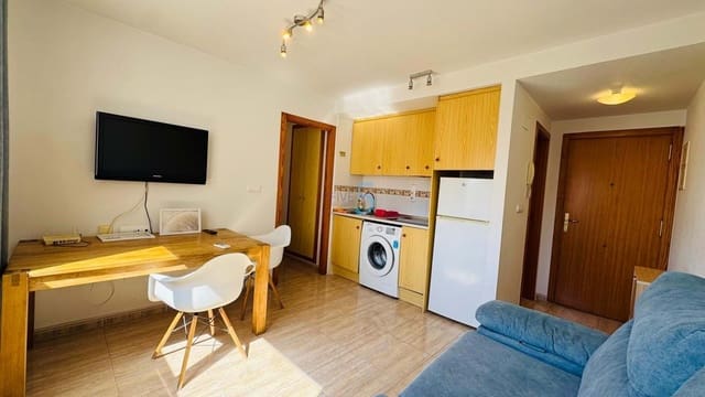 1 quarto Apartamento para venda em Torrevieja com piscina - 92 400 € (Ref: 9247816)