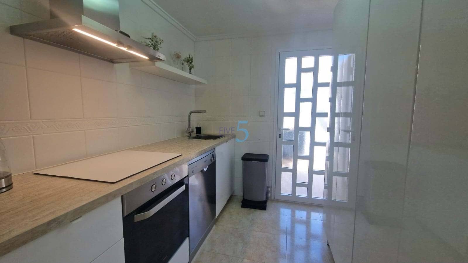 3 makuuhuone Omakotitalo myytävänä paikassa Ciudad Quesada mukana uima-altaan - 249 999 € (Ref: 9249055)